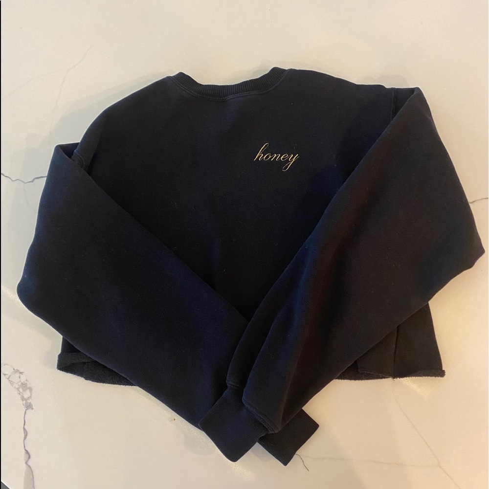 Brandy Melville crop crewneck